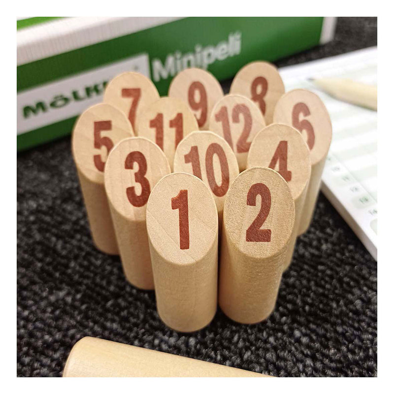 Afbeelding laden in galerijviewer, Tactic mölkky mini – vang- en werpspel - origineel fins houten werpspel in mini formaat – duurzaam berkenhout – met gratis score-app
