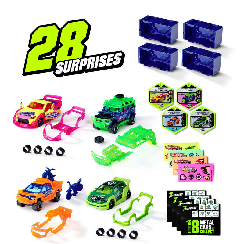 Afbeelding laden in galerijviewer, Majorette Tune Up's 3 Raceauto's met 28 Surprises, Set van 4
