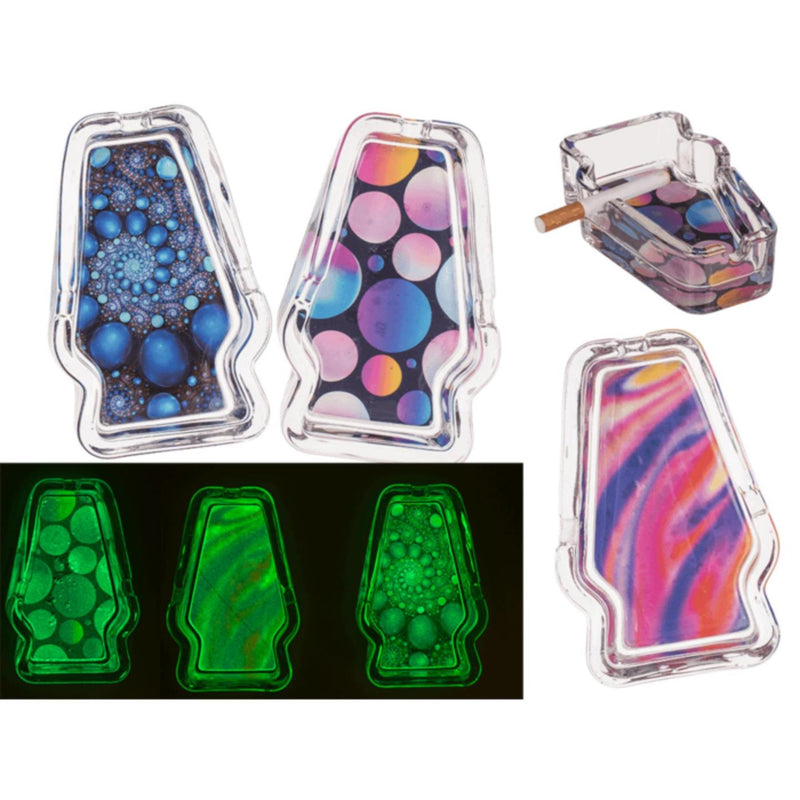 Afbeelding laden in galerijviewer, Ootb glazen asbak glow in the dark 12x8cm 3 ass.
