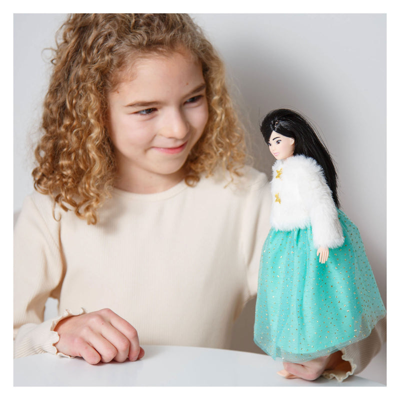 Afbeelding laden in galerijviewer, Heless pluche jasje yuki met tule rok voor modepoppen - 29cm
