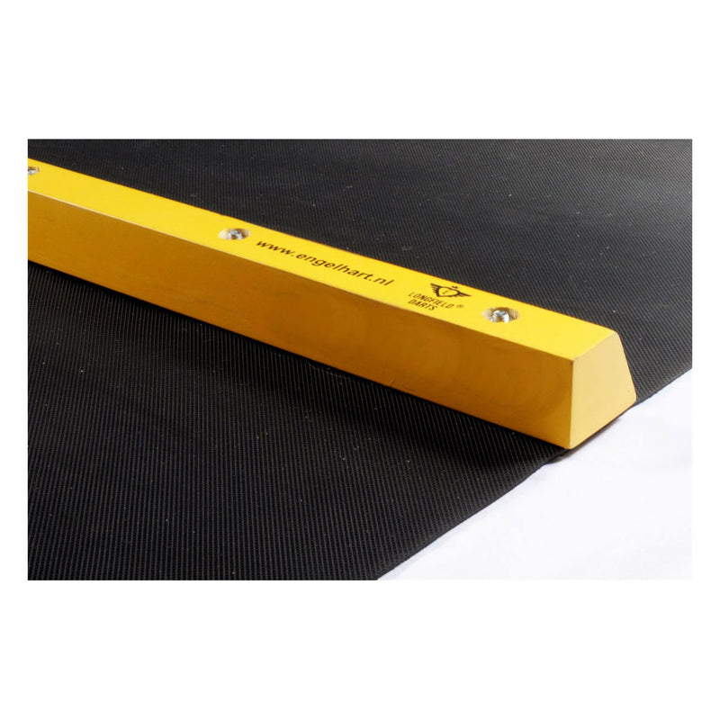 Afbeelding laden in galerijviewer, Dartmat rubber met oche - 300x60 cm
