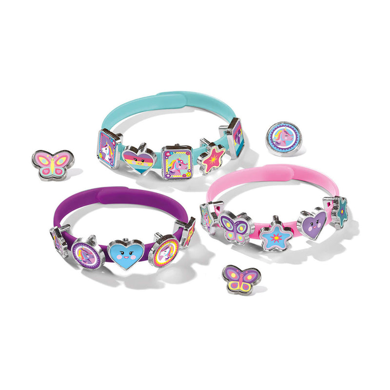 Afbeelding laden in galerijviewer, Totum unicorn 3 schuif armbandjes maken met 18 bedels - knutselset - speelgoed knutselen meisjes en jongens vanaf 3 jaar
