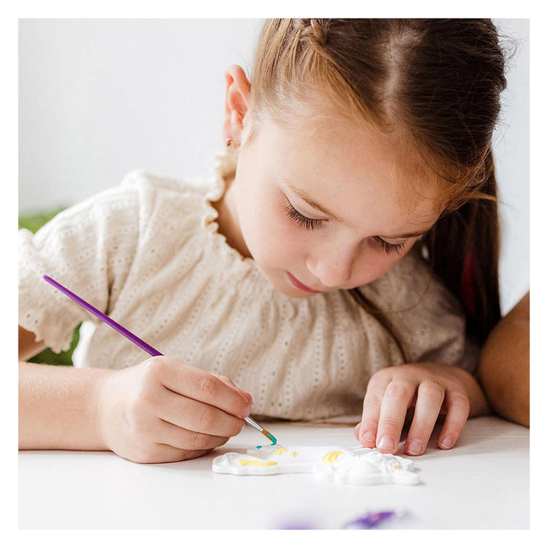 Afbeelding laden in galerijviewer, Totum unicorn gips gieten schilderen model paint 10 gipsfiguren maken incl. 5 kleuren verf en penseel - knutselset cadeau tip speelgoed meisjes en jongens vanaf 5 jaar
