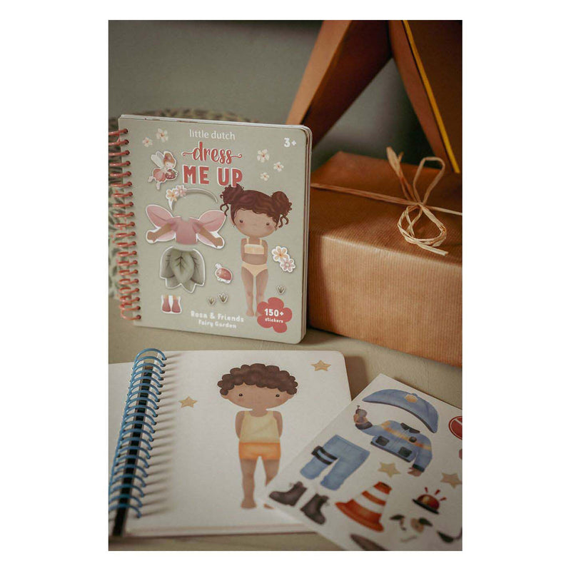 Afbeelding laden in galerijviewer, Little dutch dress up stickerboek jim forest friends
