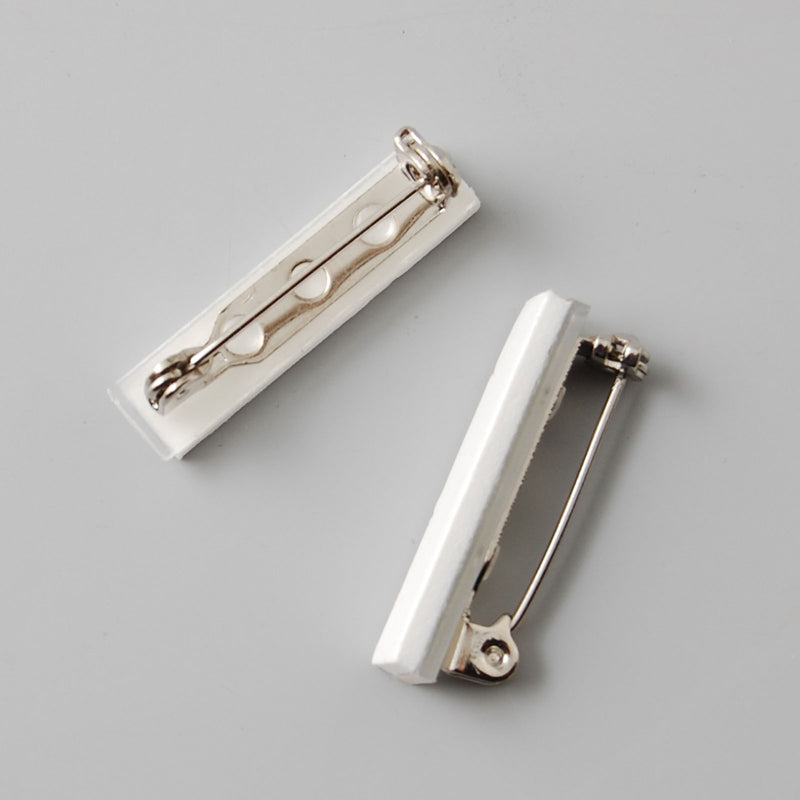 Afbeelding laden in galerijviewer, Darice • self-adhesive brooch 25mm
