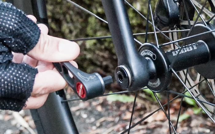 Afbeelding laden in galerijviewer, Dt swiss rws road plug in thru axle

