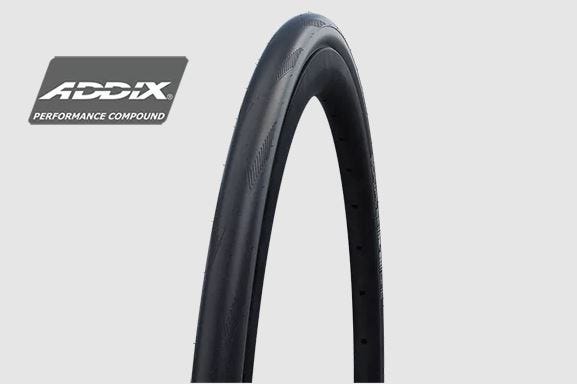 Afbeelding laden in galerijviewer, Schwalbe Buitenband One Perf R-Guard 700 x 28 zw vouw TLE

