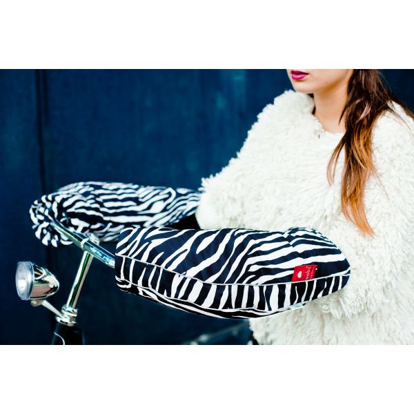Afbeelding laden in galerijviewer, Wobs handmof limited edition zebra
