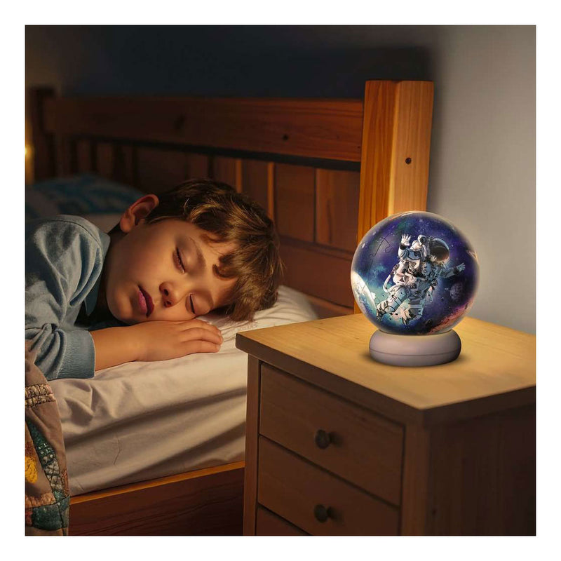 Afbeelding laden in galerijviewer, Ravensburger – astronauten – 3d puzzle-ball nachtlicht – 73 stukjes
