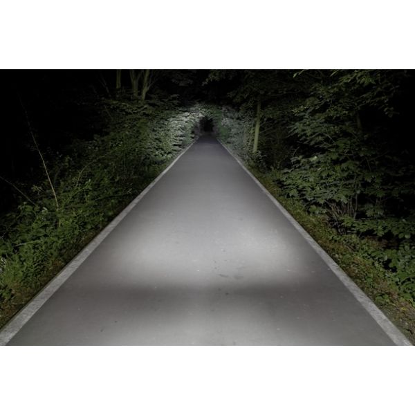 Afbeelding laden in galerijviewer, Trelock koplamp Vision LS 760 I-GO usb 100 lux
