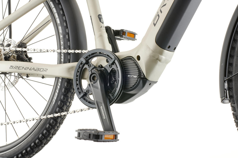 Afbeelding laden in galerijviewer, Brennabor elektrische suv a-92e mod. 22 ebike brennab.adven.a-92e 27,5 40 diam.10sp sil. bl
