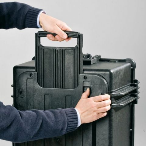 Afbeelding laden in galerijviewer, Explorer Cases 5326 Koffer Zwart met Plukschuim

