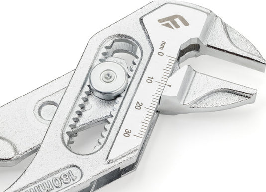 Feedback sports adjustable wrench