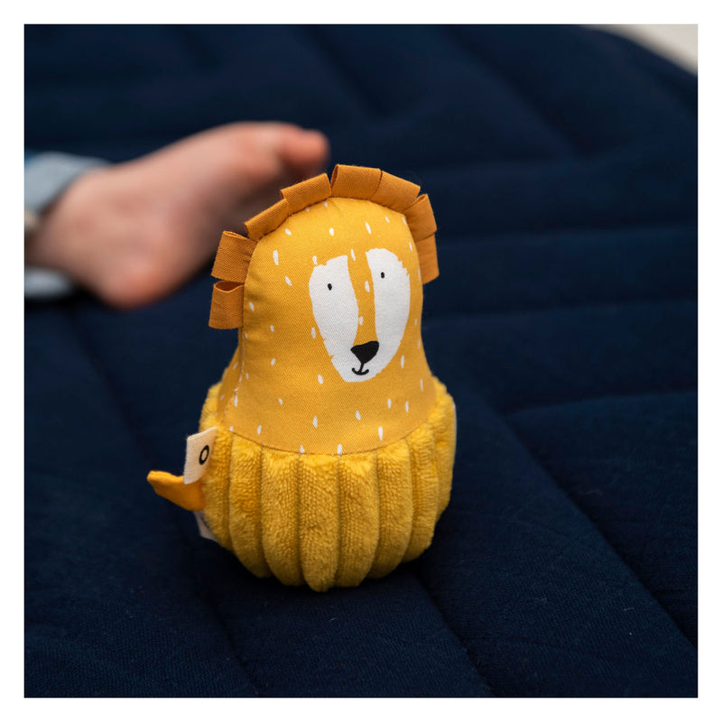 Afbeelding laden in galerijviewer, Trixie Mini Duikelaar Knuffel Mr. Lion
