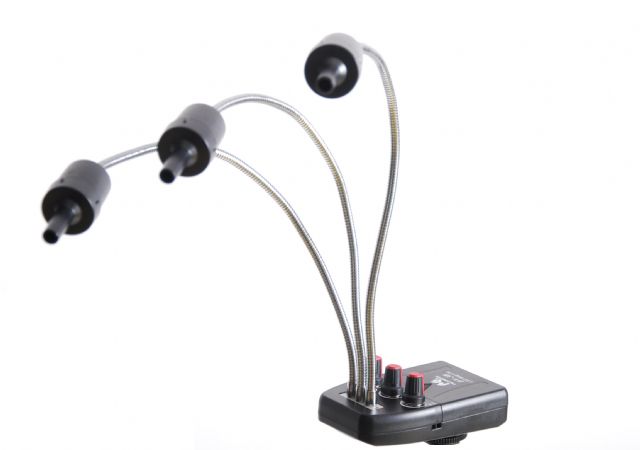 Afbeelding laden in galerijviewer, Falcon eyes macro led lamp dv-3b op batterij
