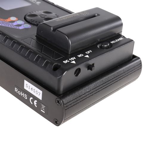 Afbeelding laden in galerijviewer, Falcon eyes bi-color led lamp set t6 incl. accu
