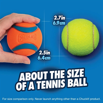 Afbeelding laden in galerijviewer, Chuckit! ultra ball - hondenbal - rubber - drijvend - maat m - 6 cm - oranje - 2 stuks
