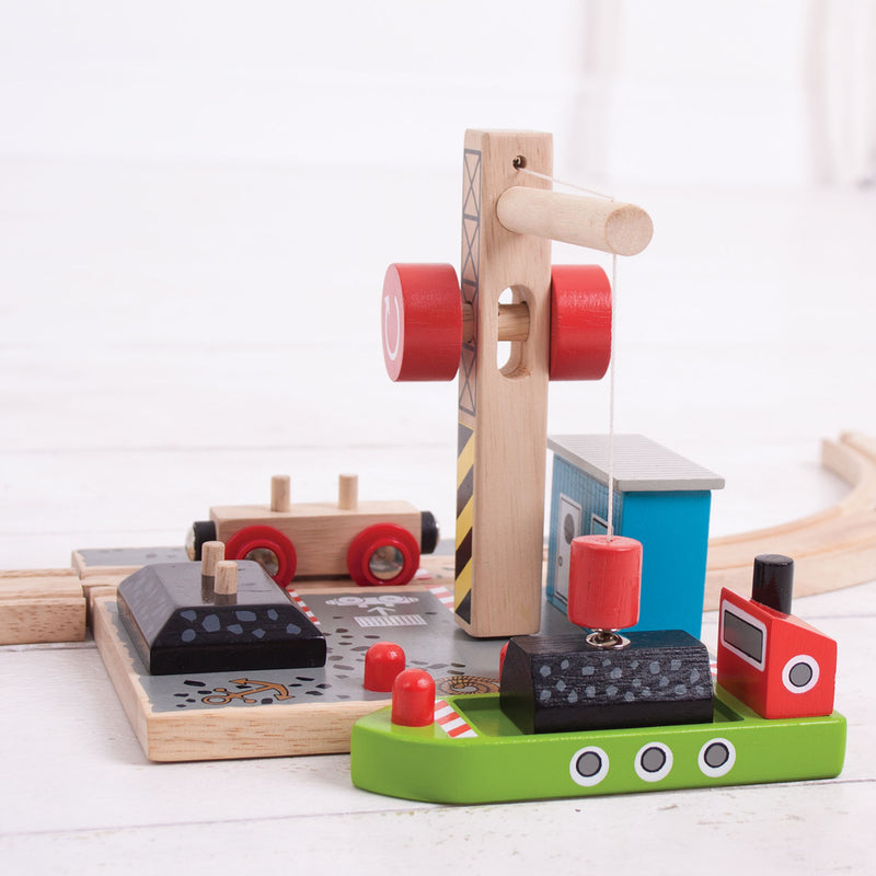 Afbeelding laden in galerijviewer, Bigjigs houten treinrails - haven kolen laadstation
