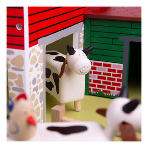 Tidlo houten boerderij met erf