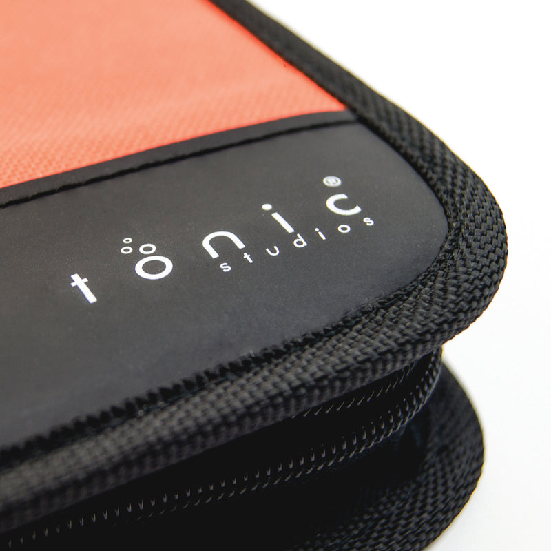 Afbeelding laden in galerijviewer, Tonic studios • die case + 6 inserts + 6 magnetic sheets

