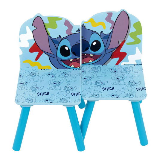 Set houten tafel met twee stoelen stitch