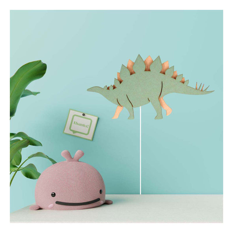 Afbeelding laden in galerijviewer, Van tjalle en jasper - dino wandlamp stegosaurus - hout
