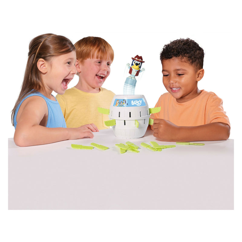 Afbeelding laden in galerijviewer, Tomy pop up bluey in de ton kinderspel
