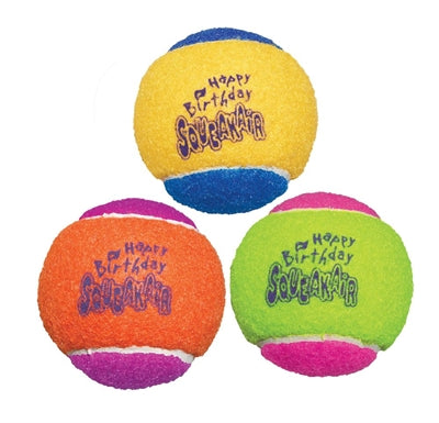 Afbeelding laden in galerijviewer, Kong Squeakair birthday balls
