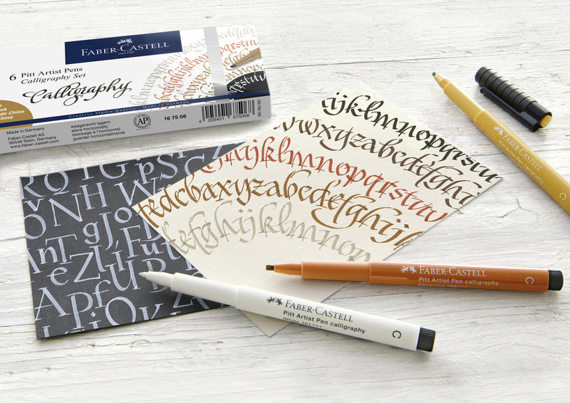 Afbeelding laden in galerijviewer, Faber castell fc-167508 pitt artist pen kalligrafieset 8 pennen
