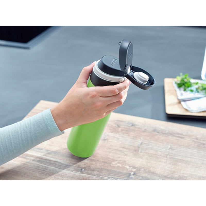 Afbeelding laden in galerijviewer, Leifheit 3277 flip isoleerbeker 600 ml groen
