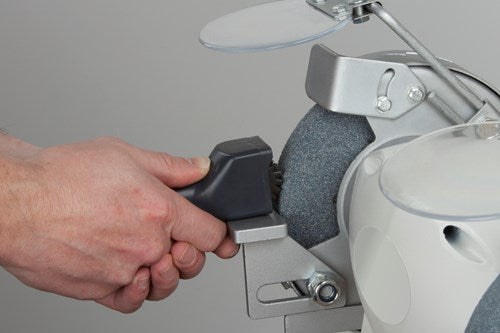 Afbeelding laden in galerijviewer, Wolfcraft - slijpsteenvlakker - slijpsteen machine reiniger - 4105000
