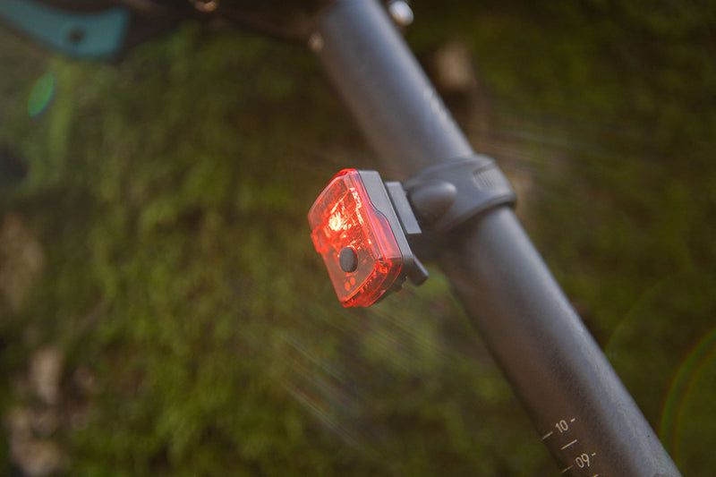 Afbeelding laden in galerijviewer, Achterlicht Easyfix USB
