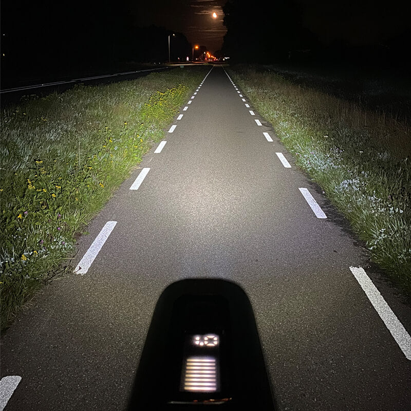 Afbeelding laden in galerijviewer, Koplamp USB Beam 1000
