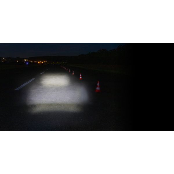 Afbeelding laden in galerijviewer, Sigma aura 30 koplamp led 30 lux batterij zwart 15950
