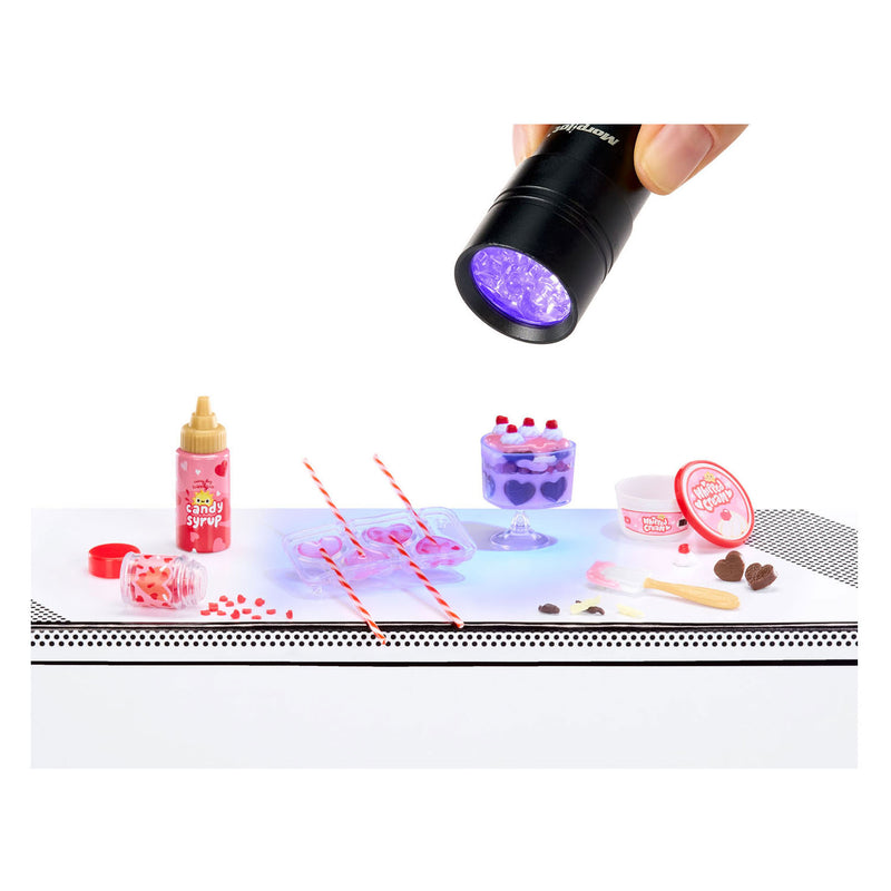 Afbeelding laden in galerijviewer, Mga entertainment mga's miniverse make it mini with love
