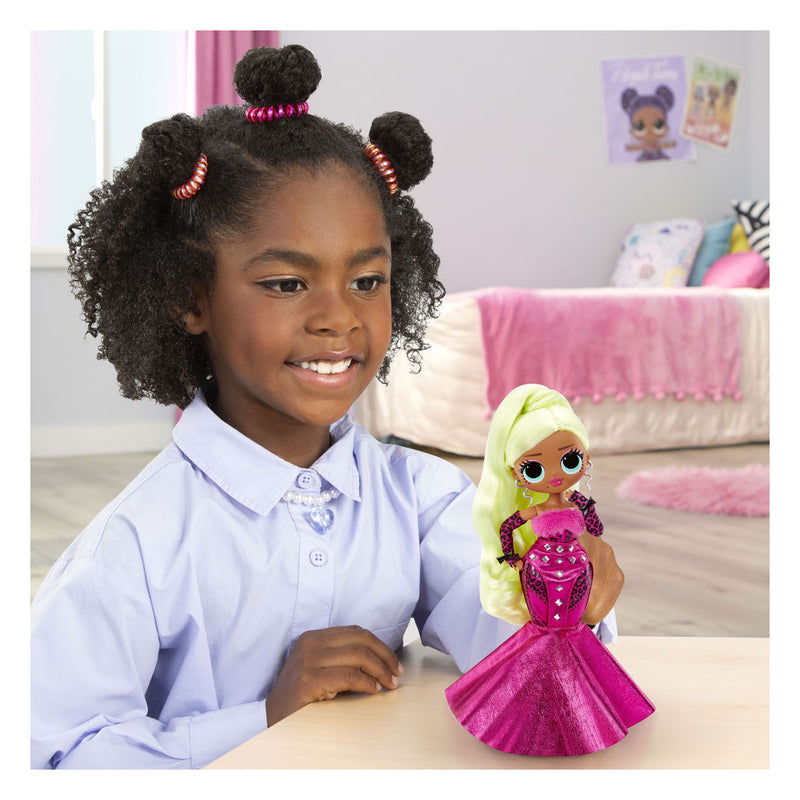 Afbeelding laden in galerijviewer, MGA Entertainment Surprise! O.M.G. HoS Lady Diva
