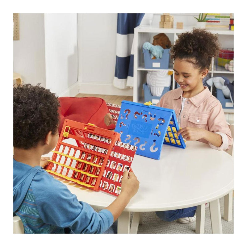 Afbeelding laden in galerijviewer, Hasbro qui est-ce?
