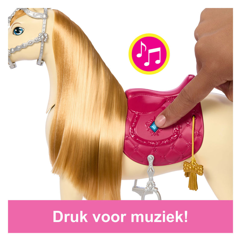 Afbeelding laden in galerijviewer, Barbie mysteries the great horse chase dans- en showpaard

