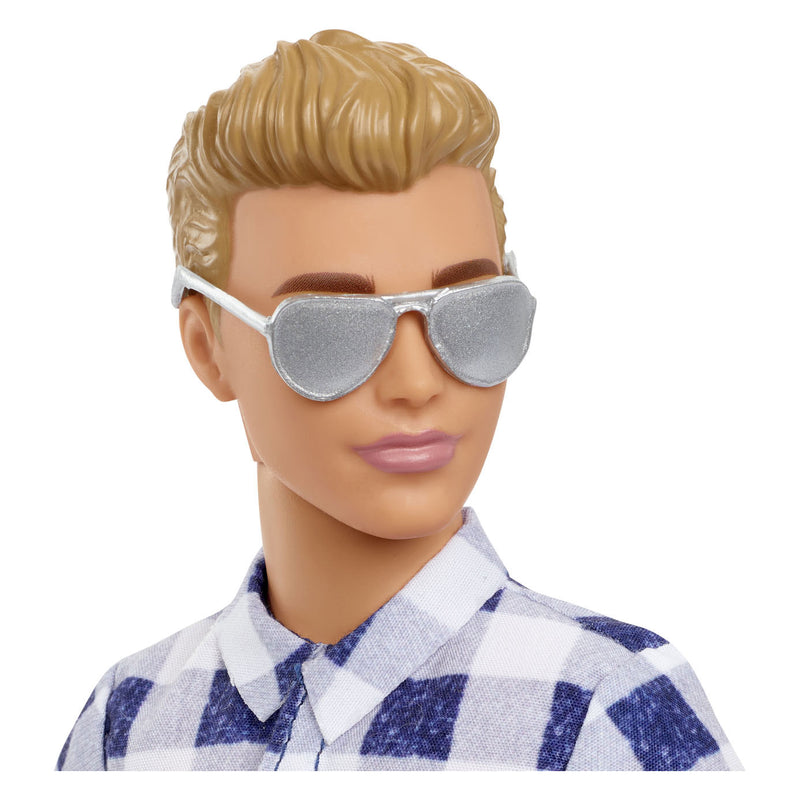 Afbeelding laden in galerijviewer, Mattel Camping Ken
