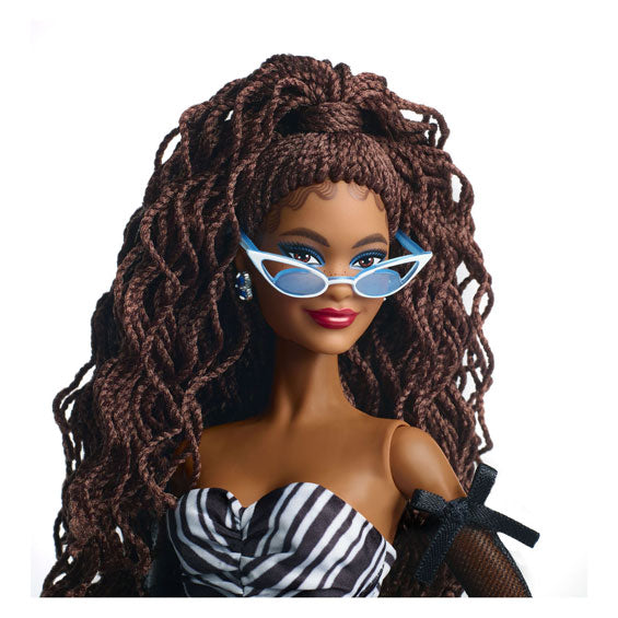 Afbeelding laden in galerijviewer, Mattel barbie 65e blauwe saffieren verjaardag modepop
