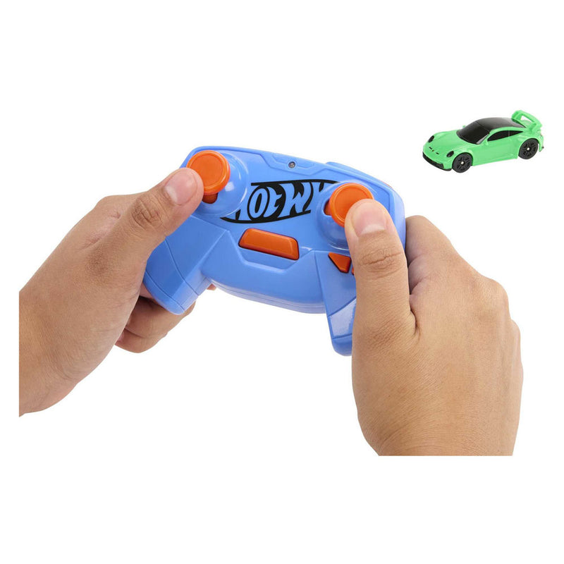 Afbeelding laden in galerijviewer, Hot Wheels RC 1:64 Porsche 911 Bestuurbare Auto
