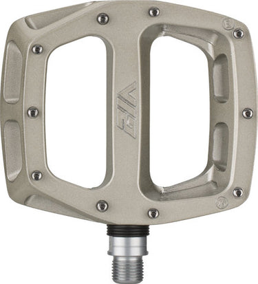 Dmr v12 magnesium platform pedals