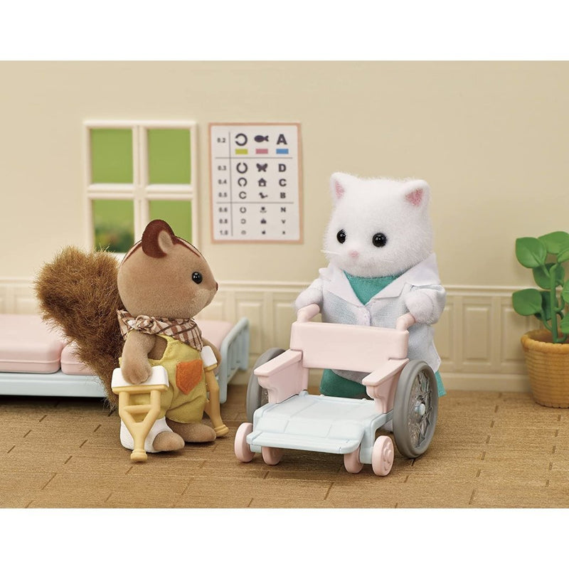 Afbeelding laden in galerijviewer, Sylvanian families 5705 dokter speelset
