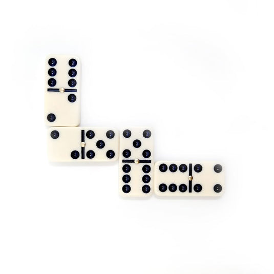 Svoora retro domino. 6+