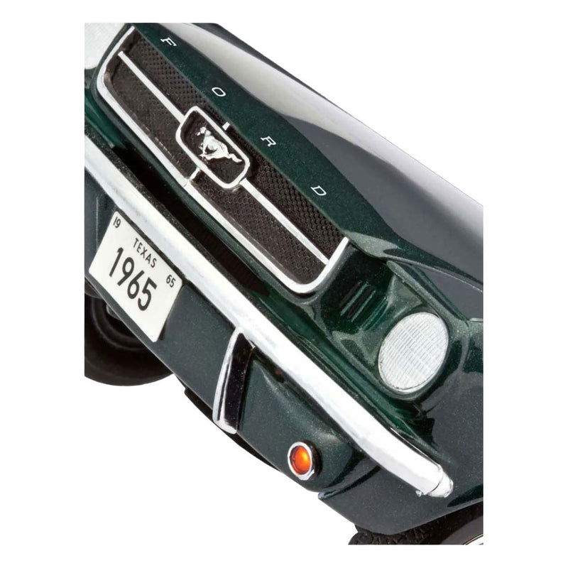 Afbeelding laden in galerijviewer, Revell modelbouwpakket - 1965 ford mustang 2+2 fastback 1:24 - 82dlg. - incl. basiskleuren verf
