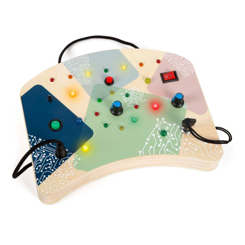 Afbeelding laden in galerijviewer, Small foot - houten led activiteitenbord met licht en schakelaars

