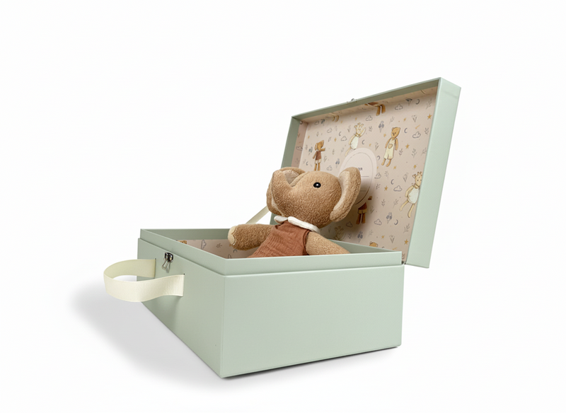 Afbeelding laden in galerijviewer, Knuffel olifant de ollie cadeaudoos.
