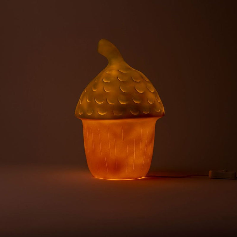 Afbeelding laden in galerijviewer, Egmont lamp eikel, amandel+dimmer. 20x30
