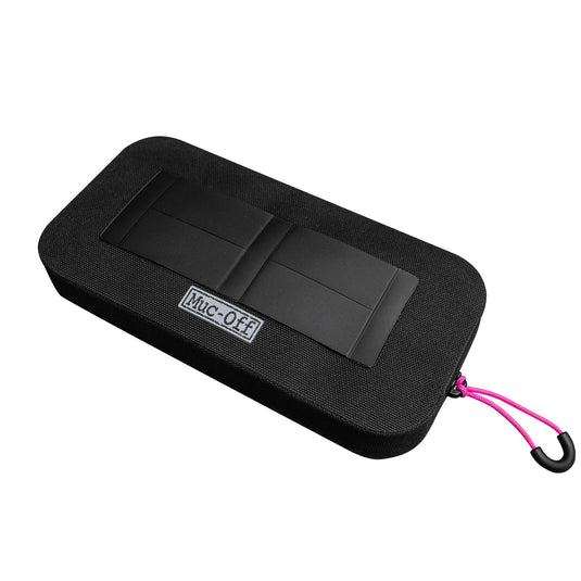 Muc-off essentials case waterproof essential case zwart