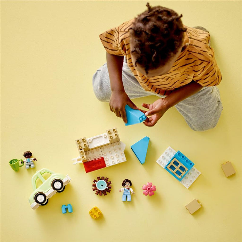 Afbeelding laden in galerijviewer, Lego duplo 10986 familiehuis op wielen
